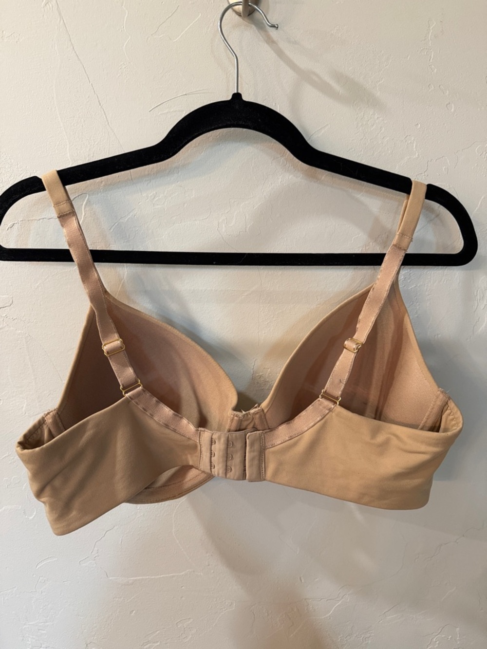 Soma Embraceable Perfect Coverage Nude Bra Size 36D - Picture 3 of 9